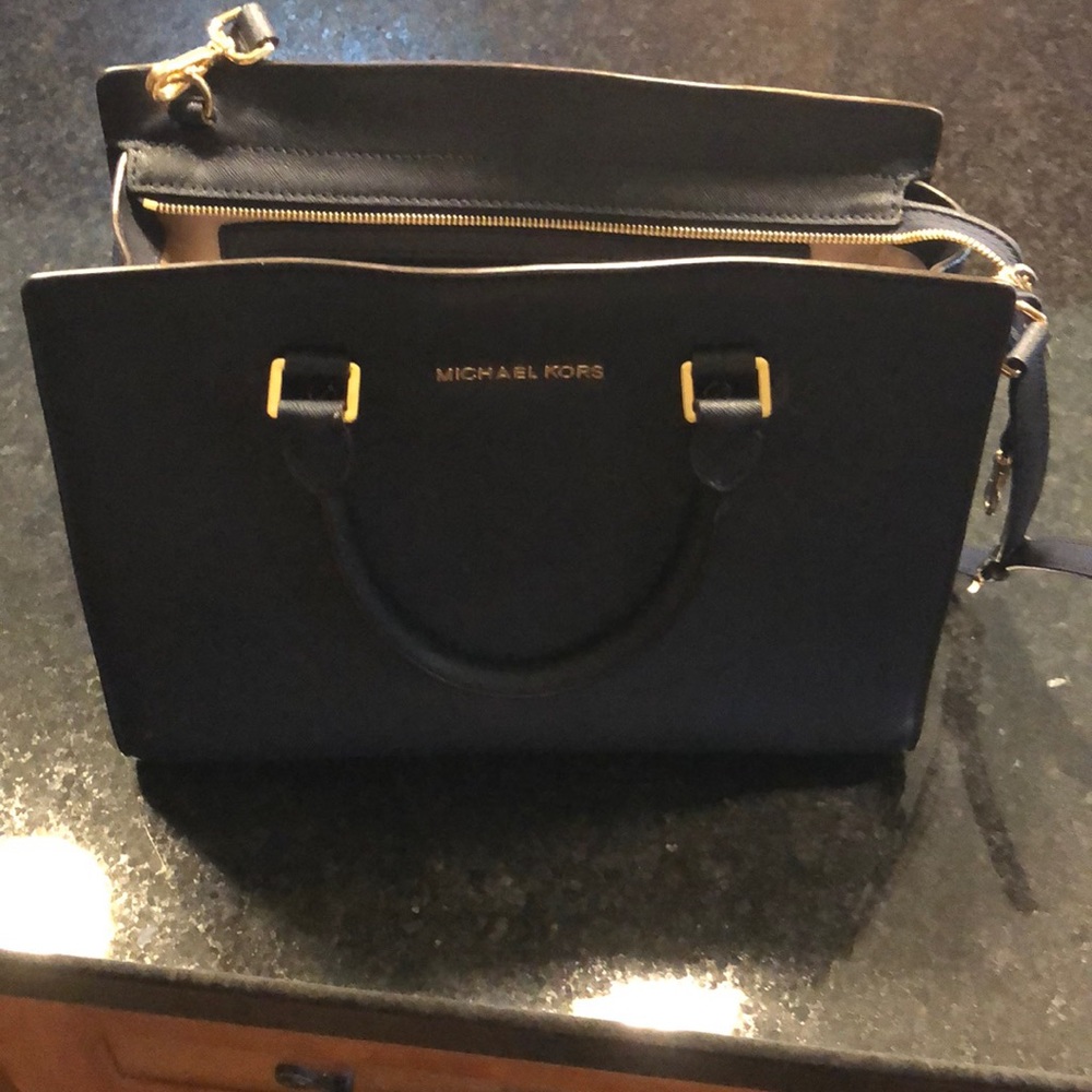 Michael Kors purse